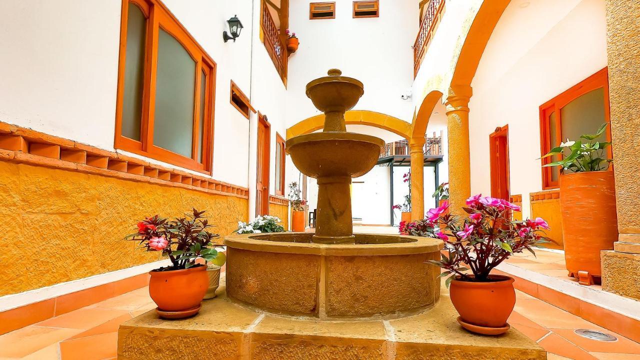 Hospederia Villa De Los Saenz Вилья-де-Лейва Экстерьер фото
