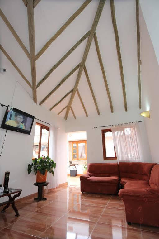 Hospederia Villa De Los Saenz Вилья-де-Лейва Экстерьер фото